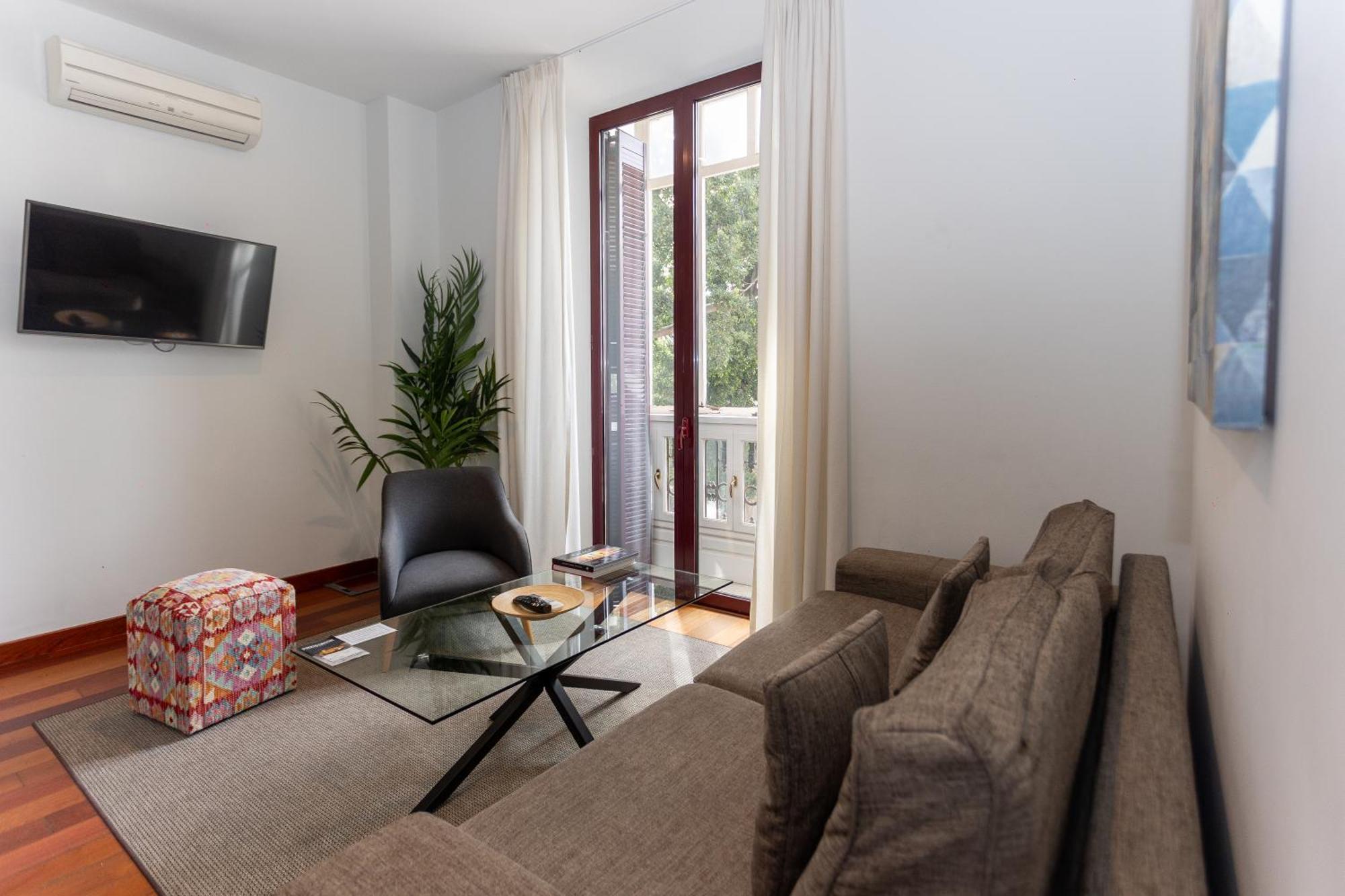 La Casa De La Alameda Apartment Malaga Exterior photo